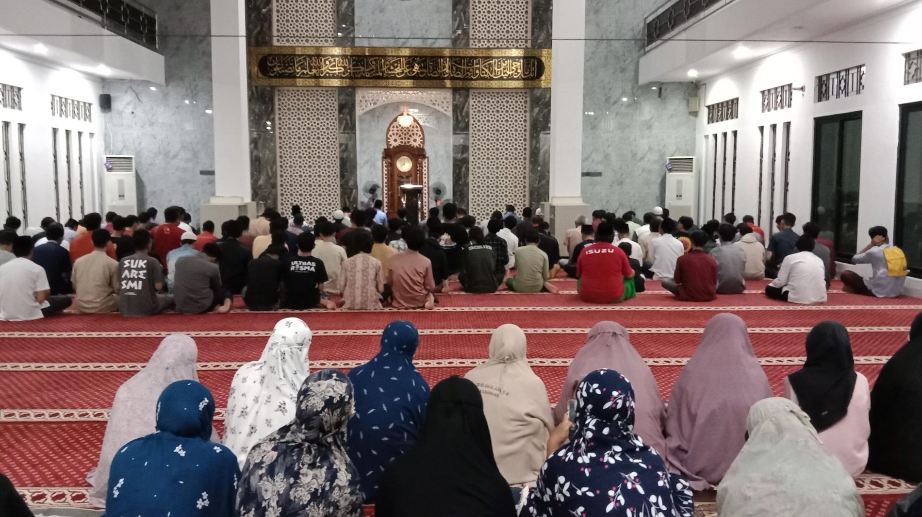 Thumbnail artikel Semarak Ramadan: Intip Kegiatan Rutin Bulan Suci Ramadan di Masjid Unsika