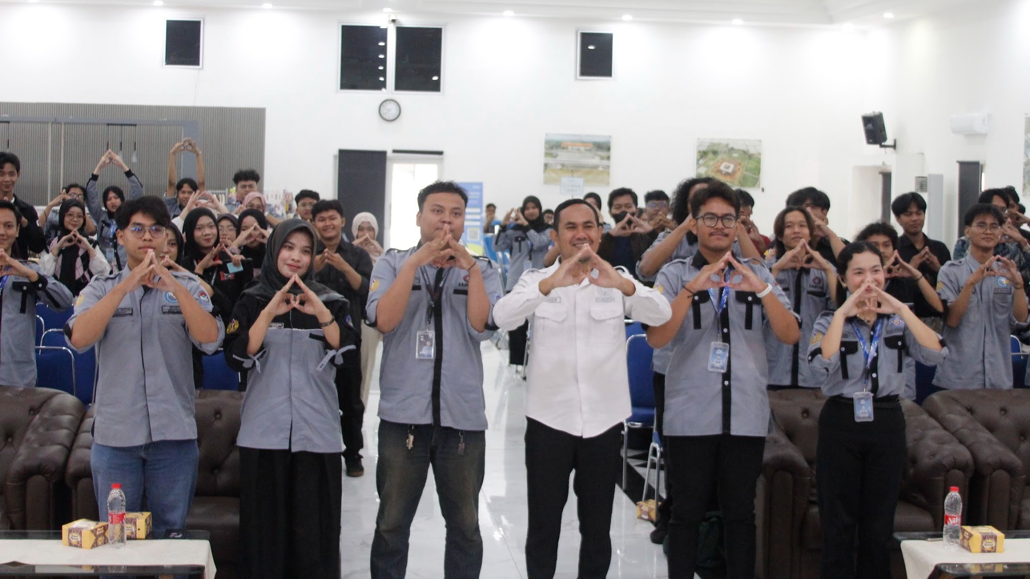 Thumbnail artikel Himsika Hadirkan Seminar Workshop Nasional, Inovasi Bisnis Berbasis Generative AI