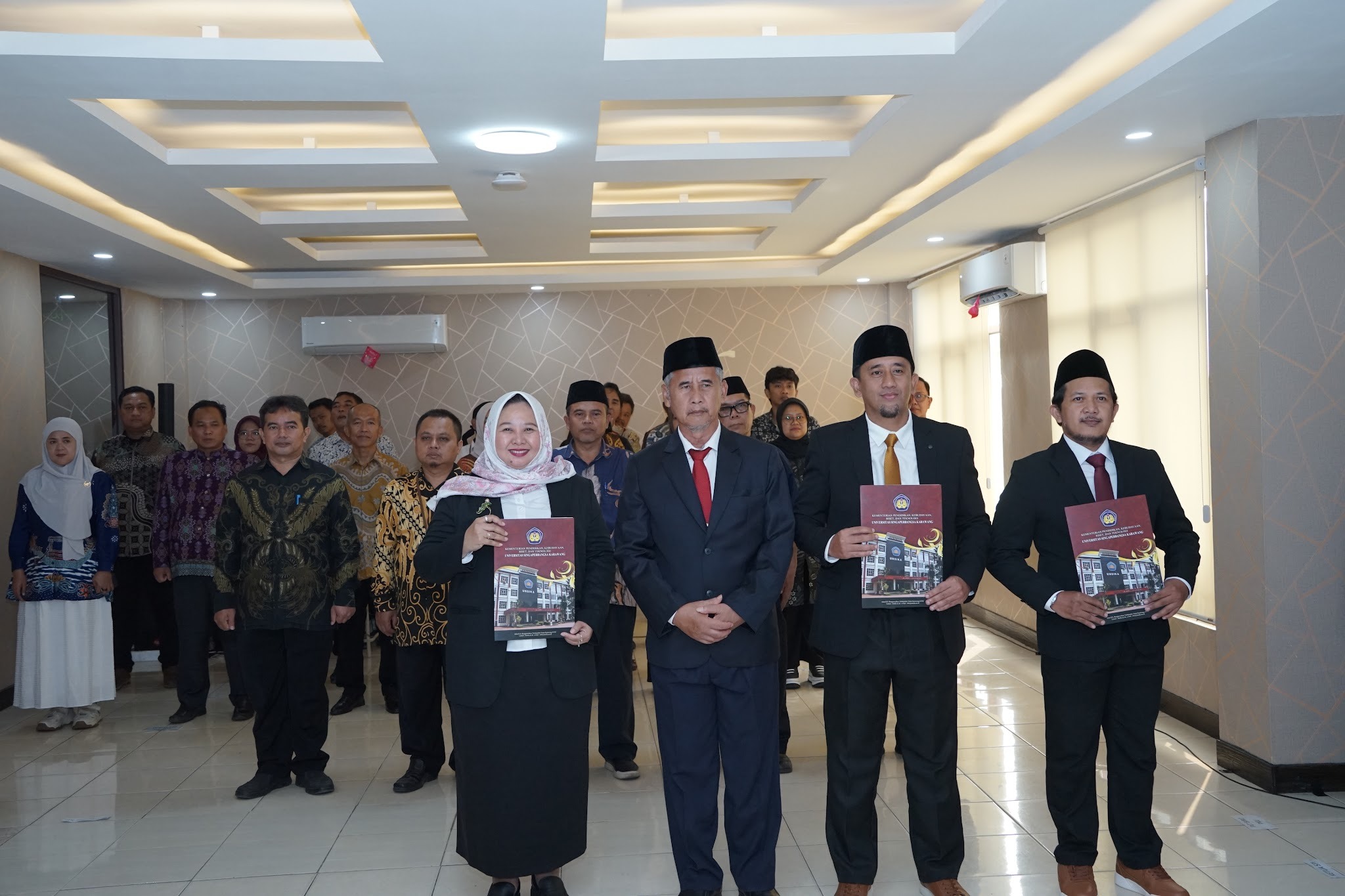 Thumbnail artikel Regenerasi Kepemimpinan: Rangkaian Pergantian Jabatan di Unsika